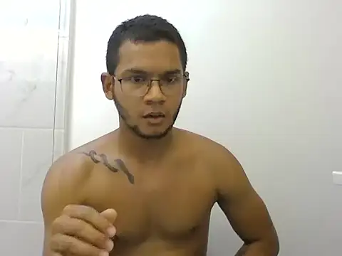 Snapshot of jayden_cooper1 chatting on December 2025 07:59:01 AM jayden cooper1 online show from December 2025 07:59:01 AM