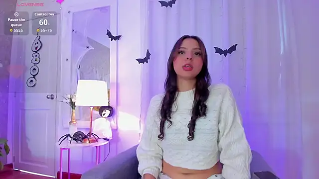 AnniieCooper online show from October 2025 01:37:01 PM