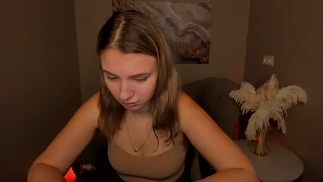 MilinaMorris online show from September 2025 03:32:01 AM