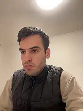 Snapshot of dino2603 chatting on November 2025 06:07:02 PM dino2603 online show from November 2025 06:07:02 PM