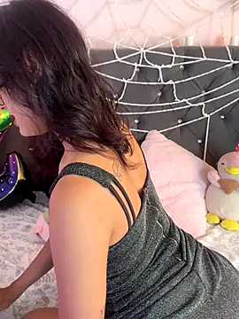 Snapshot of Im_Lyan chatting on October 2025 04:14:02 PM Im Lyan online show from October 2025 04:14:02 PM