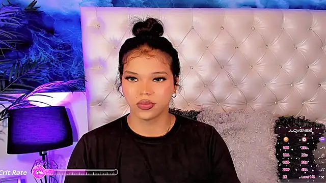 Valeria Swett  online show from April 2026 08:14:02 PM