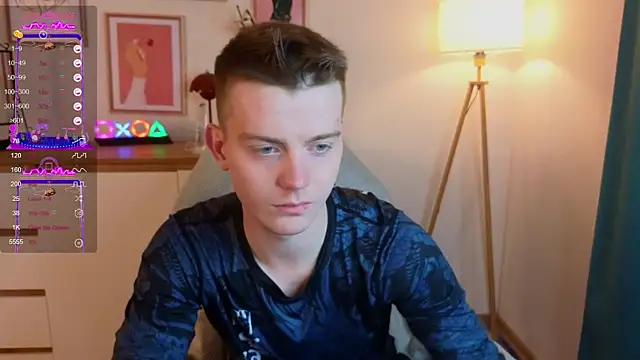 happy de1mos online show from September 2025 08:02:01 PM