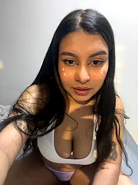  Chloe Smith online show from September 2025 06:35:02 AM