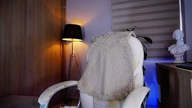 Erick Thompsonx online show from September 2025 04:39:02 PM