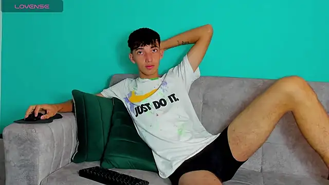 Maikol Ortiz online show from September 2025 12:26:01 PM