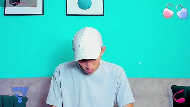 Maikol Ortiz online show from November 2025 12:49:02 PM