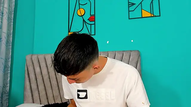 Maikol Ortiz online show from April 2026 12:43:01 PM