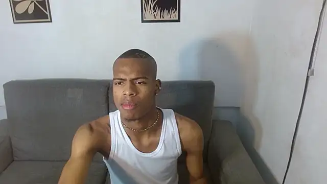 Snapshot of criss_zuri chatting on September 2025 11:15:01 AM criss zuri online show from September 2025 11:15:01 AM