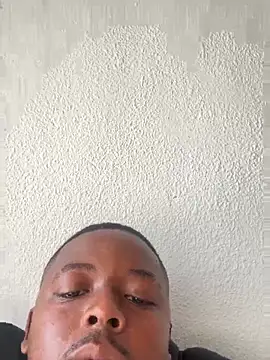 Snapshot of DaddyMyles chatting on June 2026 09:18:01 AM DaddyMyles online show from June 2026 09:18:01 AM