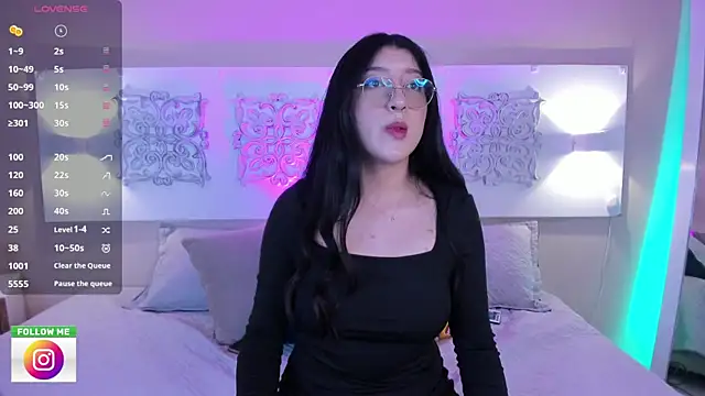 kaylii purple online show from December 2025 08:14:01 PM