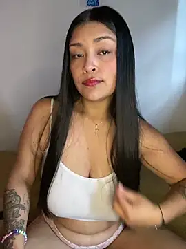 Aurora fire1 online show from December 2025 07:53:01 PM