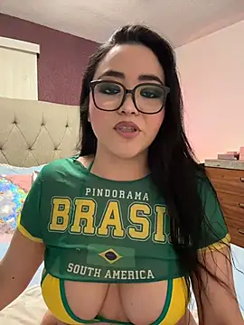 MyHoneyFrida online show from January 2026 12:48:01 AM