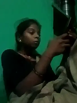 Snapshot of Hema4545 chatting on October 2025 05:13:02 PM Hema4545 online show from October 2025 05:13:02 PM