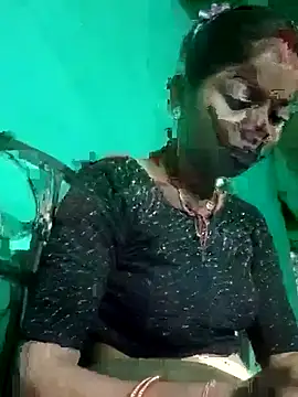 Snapshot of Hema4545 chatting on October 2025 09:28:02 PM Hema4545 online show from October 2025 09:28:02 PM