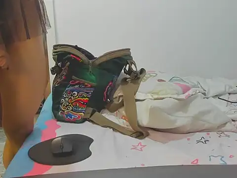 berenicelV online show from November 2025 10:34:02 PM