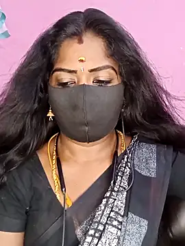 Snapshot of tamilammukuttyy chatting on March 2026 12:32:01 PM tamilammukuttyy online show from March 2026 12:32:01 PM