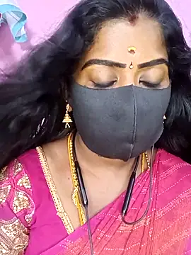 Snapshot of tamilammukuttyy chatting on March 2026 05:25:01 AM tamilammukuttyy online show from March 2026 05:25:01 AM