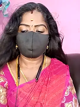 Snapshot of tamilammukuttyy chatting on March 2026 10:51:01 AM tamilammukuttyy online show from March 2026 10:51:01 AM