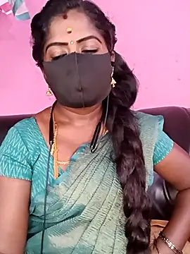 Snapshot of tamilammukuttyy chatting on March 2026 11:59:02 AM tamilammukuttyy online show from March 2026 11:59:02 AM