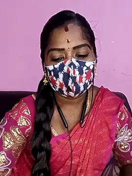 Snapshot of tamilammukuttyy chatting on April 2026 09:49:01 AM tamilammukuttyy online show from April 2026 09:49:01 AM