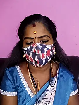 Snapshot of tamilammukuttyy chatting on April 2026 05:44:02 AM tamilammukuttyy online show from April 2026 05:44:02 AM