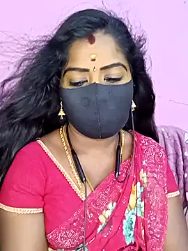 Snapshot of tamilammukuttyy chatting on April 2026 04:23:02 AM tamilammukuttyy online show from April 2026 04:23:02 AM