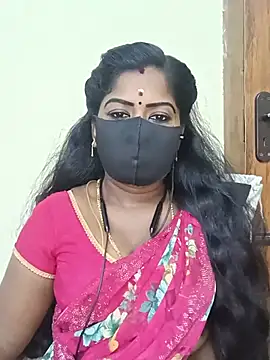 Snapshot of tamilammukuttyy chatting on June 2026 02:33:01 AM tamilammukuttyy online show from June 2026 02:33:01 AM