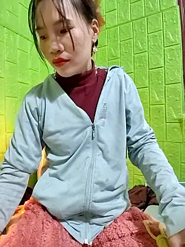 Snapshot of Tin_tanny chatting on January 2026 12:58:01 AM Tin tanny online show from January 2026 12:58:01 AM