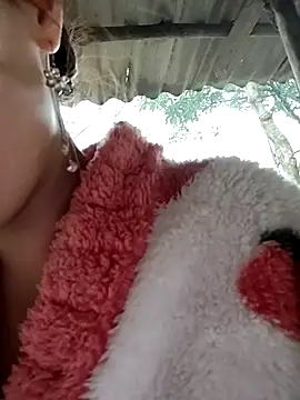 Snapshot of Tin_tanny chatting on January 2026 01:09:02 AM Tin tanny online show from January 2026 01:09:02 AM