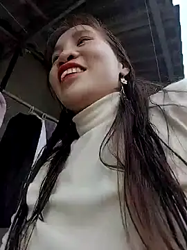 Snapshot of Tin_tanny chatting on February 2026 12:33:02 AM Tin tanny online show from February 2026 12:33:02 AM