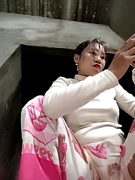 Snapshot of Tin_tanny chatting on February 2026 12:32:01 AM Tin tanny online show from February 2026 12:32:01 AM