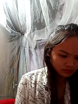 xinhxinhcute online show from October 2025 09:45:01 PM