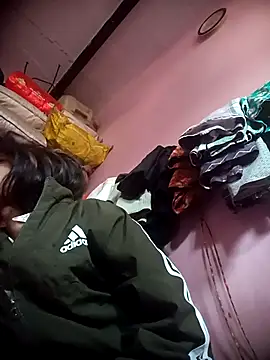 Hot Mayra  online show from November 2025 04:46:01 AM