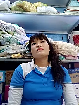 Snapshot of Thao_xx chatting on October 2025 02:43:02 AM Thao xx online show from October 2025 02:43:02 AM