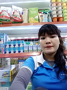 Snapshot of Thao_xx chatting on October 2025 10:40:02 AM Thao xx online show from October 2025 10:40:02 AM