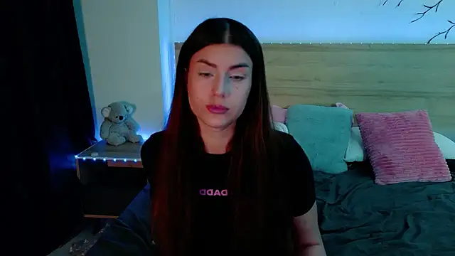 Snapshot of Bella_Davis_love chatting on December 2025 08:04:02 PM Bella Davis love online show from December 2025 08:04:02 PM