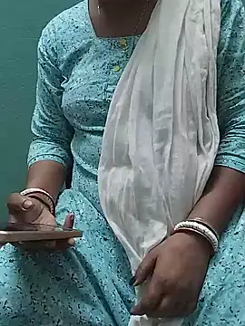 Snapshot of desi_boudi87 chatting on June 2026 10:38:01 AM desi boudi87 online show from June 2026 10:38:01 AM