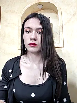 Snapshot of CHARLOTTE__05 chatting on September 2025 03:59:01 PM CHARLOTTE 05 online show from September 2025 03:59:01 PM