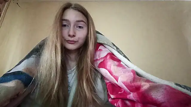 Nymera flare online show from September 2025 06:39:01 AM