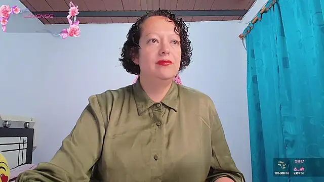 Miss Oriana online show from October 2025 02:47:01 PM