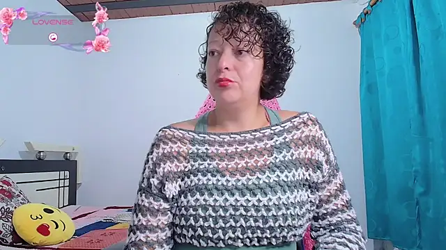 Miss Oriana online show from October 2025 04:16:02 PM