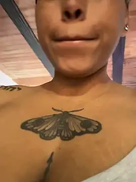 Michluxe 69 online show from December 2025 03:06:01 PM