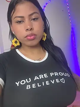 Michluxe 69 online show from December 2025 02:38:01 AM