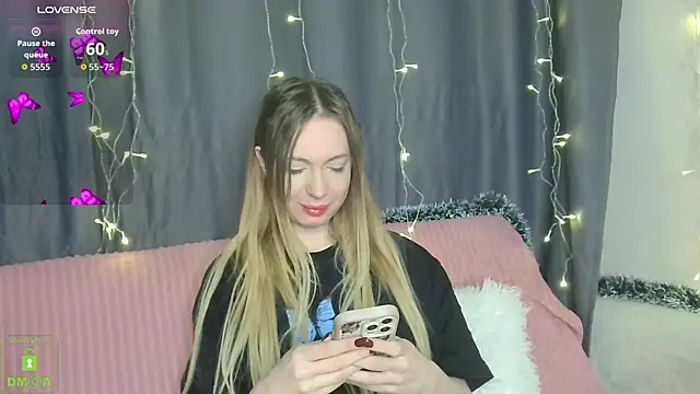 Snapshot of BabbbyFoxxx chatting on January 2026 03:09:02 AM BabbbyFoxxx online show from January 2026 03:09:02 AM