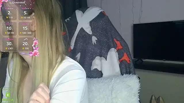 Snapshot of BabbbyFoxxx chatting on February 2026 04:02:02 AM BabbbyFoxxx online show from February 2026 04:02:02 AM