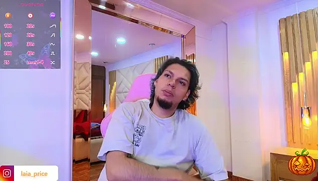 Laia and Damian online show from October 2025 07:37:01 PM