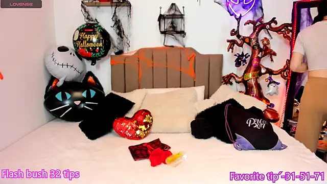 Snapshot of Elisabeth_swan chatting on October 2025 06:08:01 PM Elisabeth swan online show from October 2025 06:08:01 PM