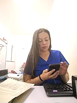 Snapshot of Madisson-04_ chatting on October 2025 12:26:01 PM Madisson-04 online show from October 2025 12:26:01 PM