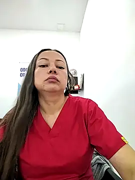 Snapshot of Madisson-04_ chatting on November 2025 08:31:01 PM Madisson-04 online show from November 2025 08:31:01 PM